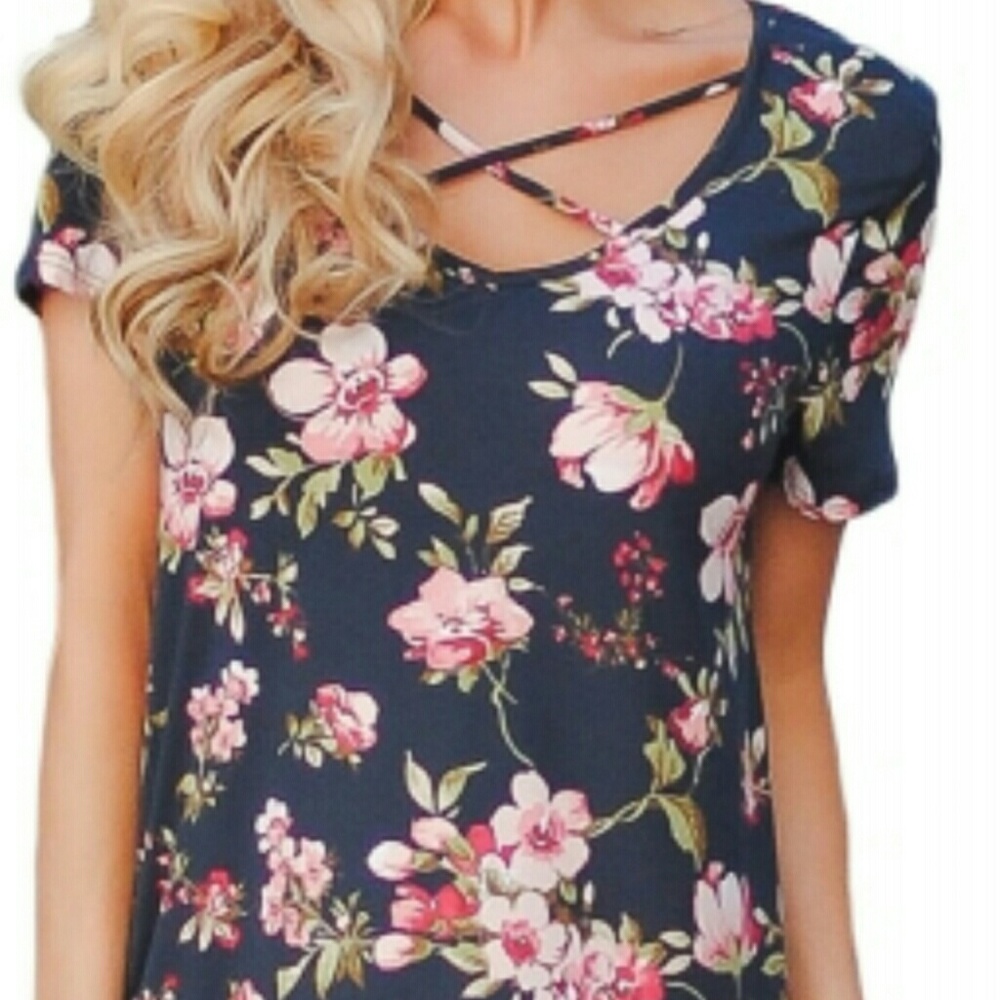 NWOT BOUTIQUE TOP